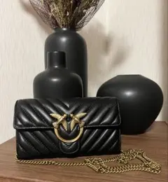 PINKO ブラック キルティング ショルダーバッグセール中‼️