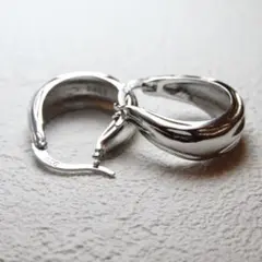 シルバー925 フープピアス レディース シンプル ウェーブデザイン