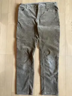 Item thumbnail for item 267c14dd-5ef5-45b5-8500-a04e2d82b08f