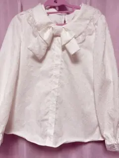 ホワイトリボン付き長袖シャツ