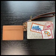 マイケルコース コインケース× カードケース ホワイト ベージュ 新品