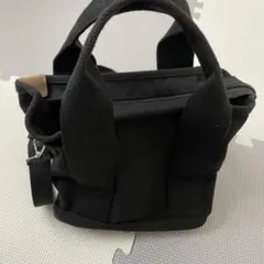 トートバッグ　手提げバッグ　ショルダーバッグ　ブラック