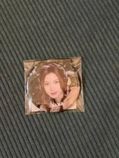 TWICE サナ　缶バッジ　POPUP STORE