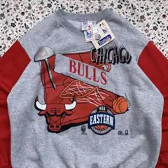 【90s】USA製 デッドストックNBA シカゴブルズ スウェット XL 古着のサムネイル