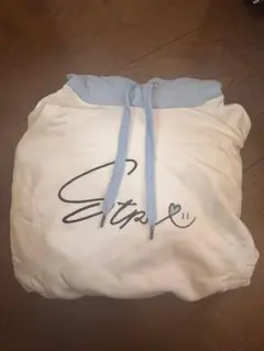 すとぷり　ころんくん　カラーブロックパーカー