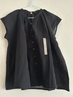 【新品タグ付】強撚ボイル　フレンチスリーブブラウスＳサイズ　黒