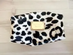 ヴィクトリアシークレット　ヒョウ柄ポーチ