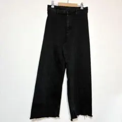 ZARA ワイドデニム　裾切りっぱなし　ブラックデニム　お洒落　ジーパン