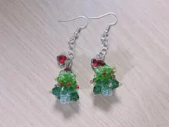 クリスマスツリー ピアス(グリーン×シルバーレッド)