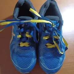 ASICS　LAZERBEAMシューズ　青　 ２２センチ