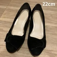 黒スエードリボンパンプス 中ヒール