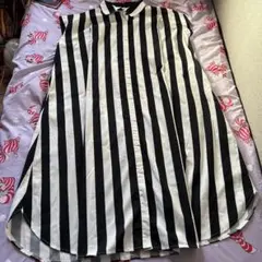 manana suerte シャツワンピ　インパクト大ストライプ　黒×白のサムネイル
