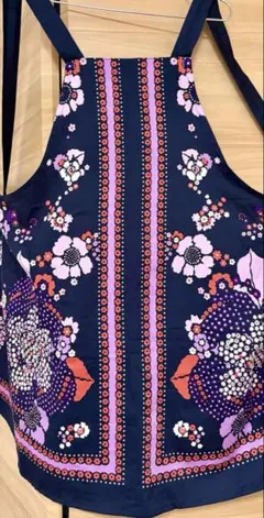 ANNA SUI 花柄エプロン