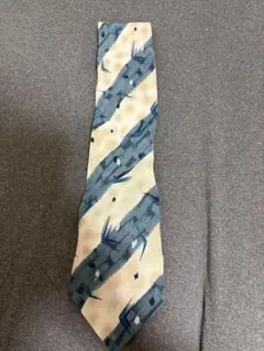 ヒロココシノ　ネクタイ