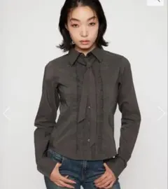 ラグアジェム FRONT FRILL COMPACT シャツのサムネイル