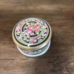 2026年最新】ウェッジウッド クリオの人気アイテム - メルカリ