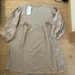 新品　未使用　アプレ　ワンピース　140