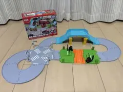 Item thumbnail for item 810a7f50-af6f-42ed-a703-84d8bbcadd57