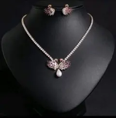 スワロフスキークリスタル 白鳥 ネックレスセット