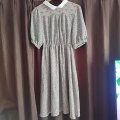 COLZA 花柄ワンピース Mサイズのサムネイル
