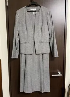 グレー ツイード風　ワンピースとジャケット　ナチュラルビューティー