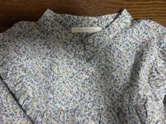 レイカズン　RayCassin 　花柄　ブラウスのサムネイル