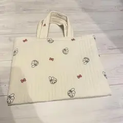 マイメロ　イブルトートバッグ　レッスンバッグキルティング　サンリオ