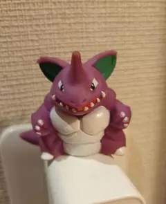 ニドキング】指人形 ソフビ 人形 BANDAI 1996年 ポケモンキッズ - メルカリ