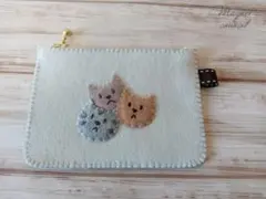 ミニフェルトポーチ（ファスナータイプ・ネコブルー）