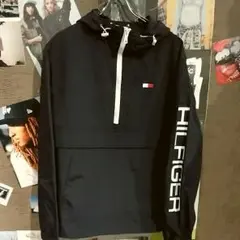 トミーヒルフィガー　ハーフジップナイロンジャケット