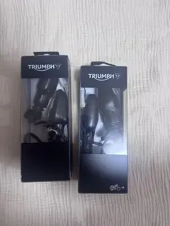 トライアンフ Speed Triple 1200 RR 純正ウインカー4個のサムネイル