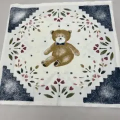 クマのイラスト 綿プリント生地　クッションカバー