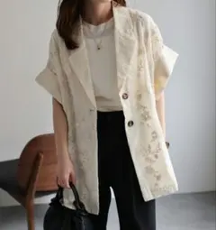 アプレトロ　刺繍入り　シアーテーラードジャケットのサムネイル