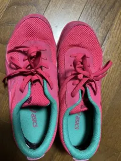アシックス　スニーカー　ゴアテックス　ピンク