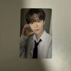 Item thumbnail for item 8a02d845-31f5-4af7-980f-7639564f960a