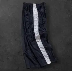 NIKE トラックパンツワイド 黒 サイドライン白
