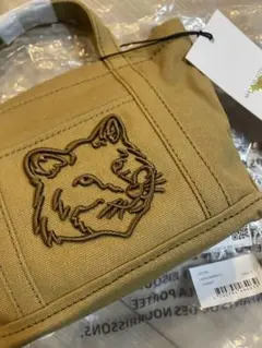 新品Maison Kitsune メゾンキツネミニショルダーバッグのサムネイル