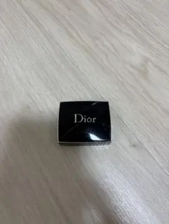 Dior サンク クルール 646 30 モンテーニュ アイシャドウミニパレットのサムネイル