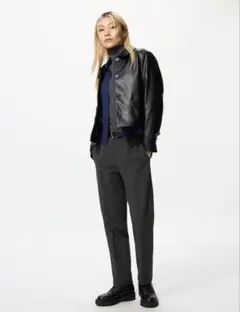 新品未使用UNIQLOユニクロウォームスマートパンツ　グレー