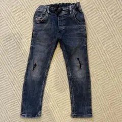 DIESEL デニムパンツ ロングパンツ ウォッシュ加工　4Yのサムネイル
