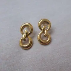 Monet　ピアス　ゴールド　ヴィンテージ