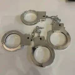 Item thumbnail for item 80ab04ee-68dd-4d27-abfa-17af80c661f4