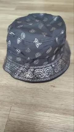 バンダナ柄 グレー バケットハット