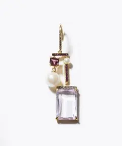 ARTIDA OUD LOTUS PETAL ダイヤモンド シングル ピアス - メルカリ