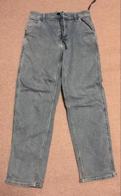 グレー ジーンズ　ユニクロ