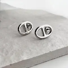 Item thumbnail for item d59ed118-e3f7-471c-a643-8c75bbefaf3f