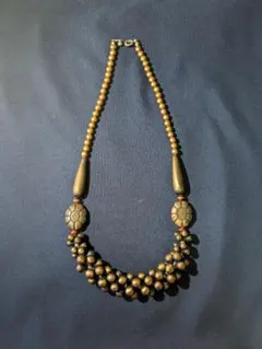 ビーズ ネックレス