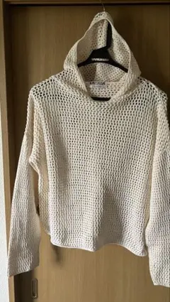 LACASA コレクション　　　かぎ編み ニット フード付き　上着長袖 訳ありのサムネイル