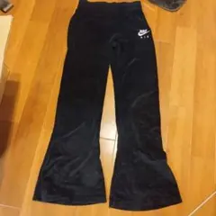 Item thumbnail for item 35fe298f-47ec-44be-b762-1ee52c494220