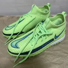 ⭐︎NIKE PHANTOM⭐︎サッカー トレーニングシューズ22cmのサムネイル